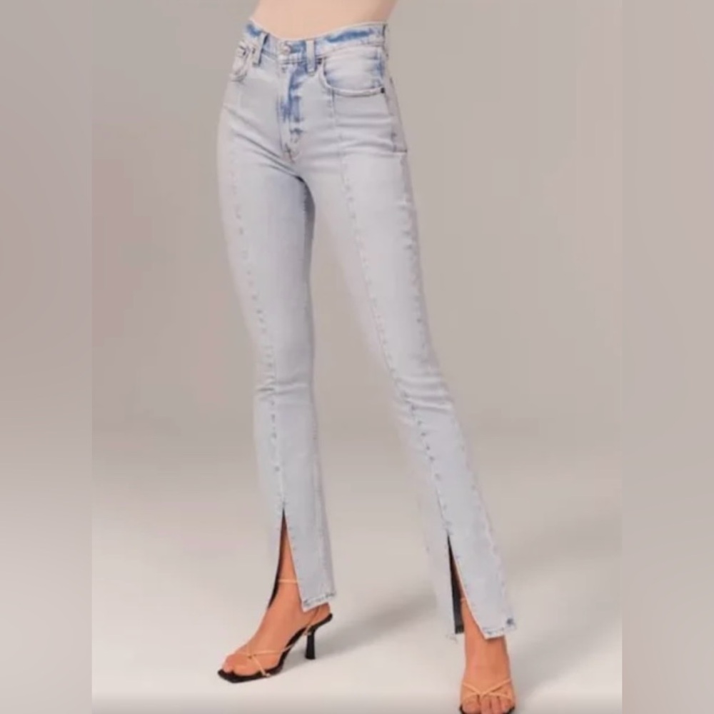 Split hem jeans ⭐️